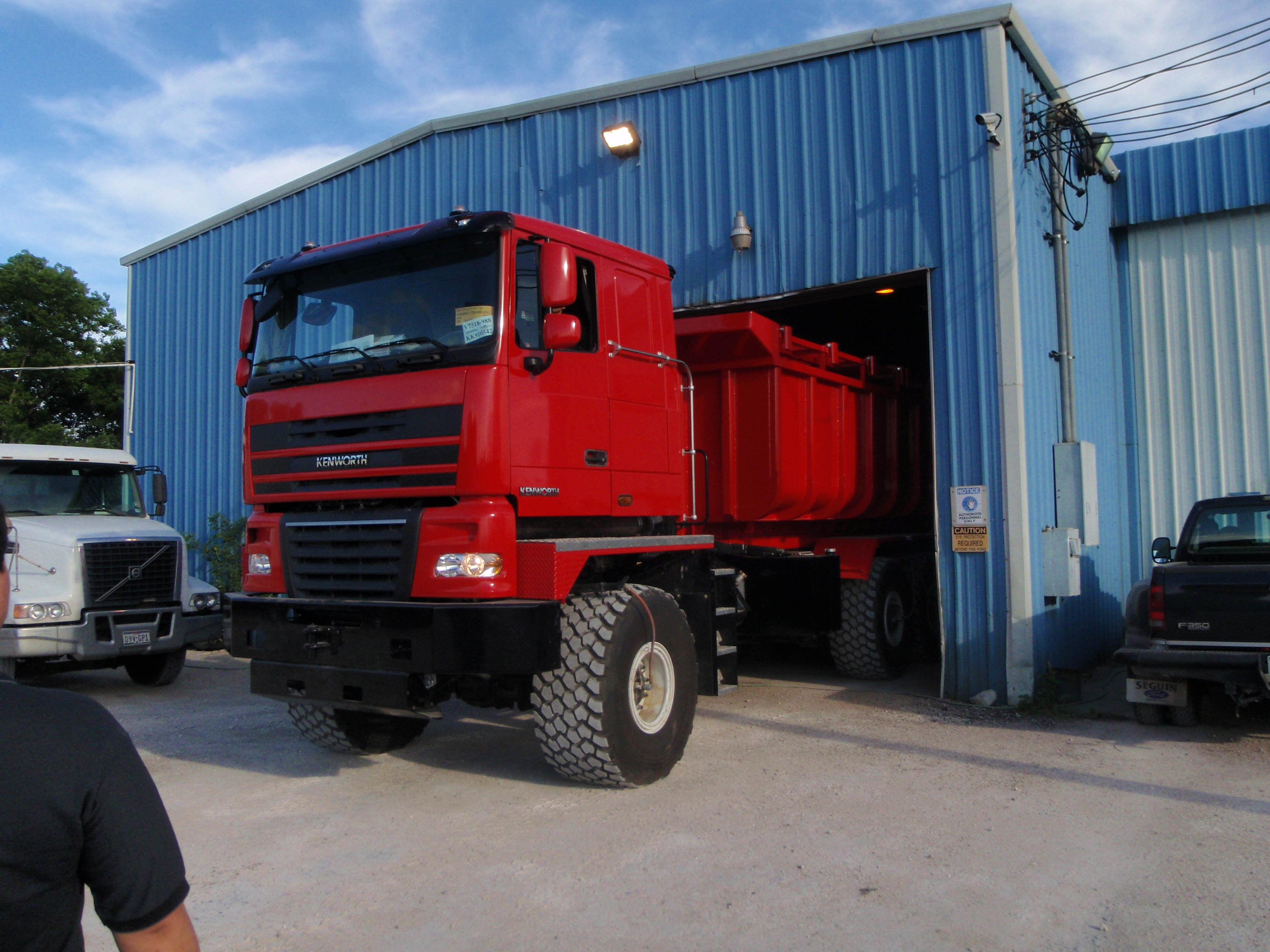 40-ton Proppant transporter